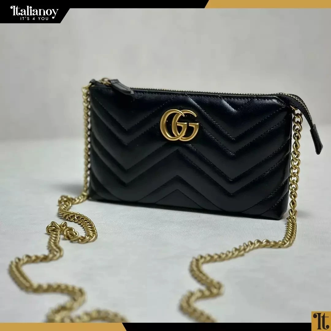Gucci Leather GG Marmont Wrist Wallet