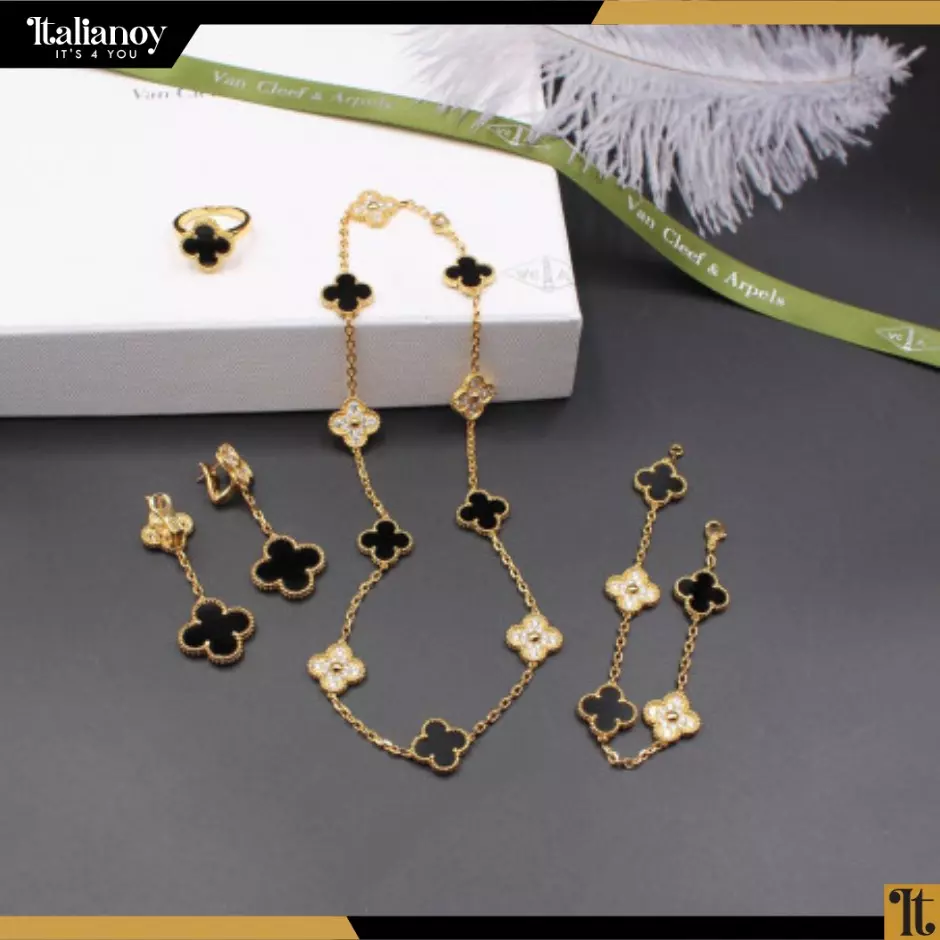 Van Cleef Vintage Alhambra Set Bracelett&Ring&Earring Black