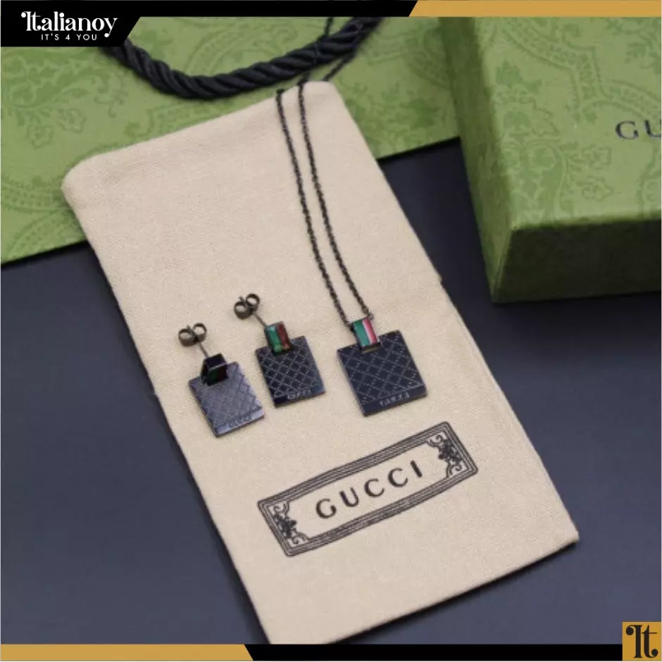 Gucci Diamantissima Pendant Necklace & Earrings black