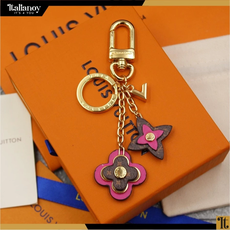 Blooming Flowers Bag Charm and Key Holder Pink