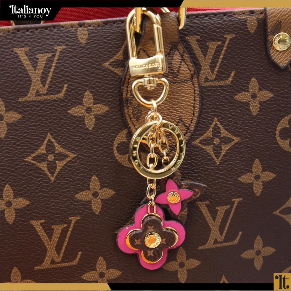 Blooming Flowers Bag Charm and Key Holder Pink