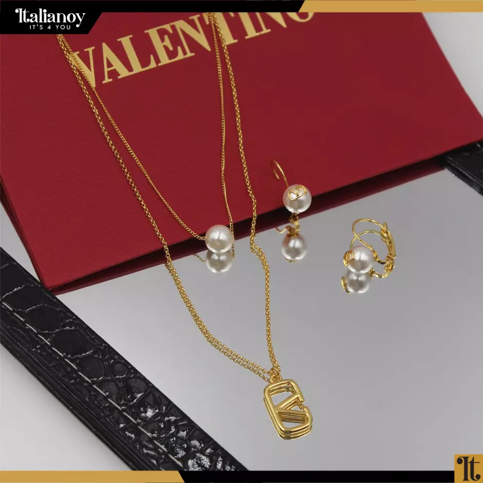 Valentino Garavani VLOGO pearl double chain necklace