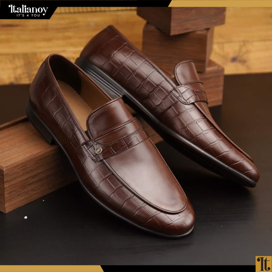 MEN'S LEATHER LOAFER...